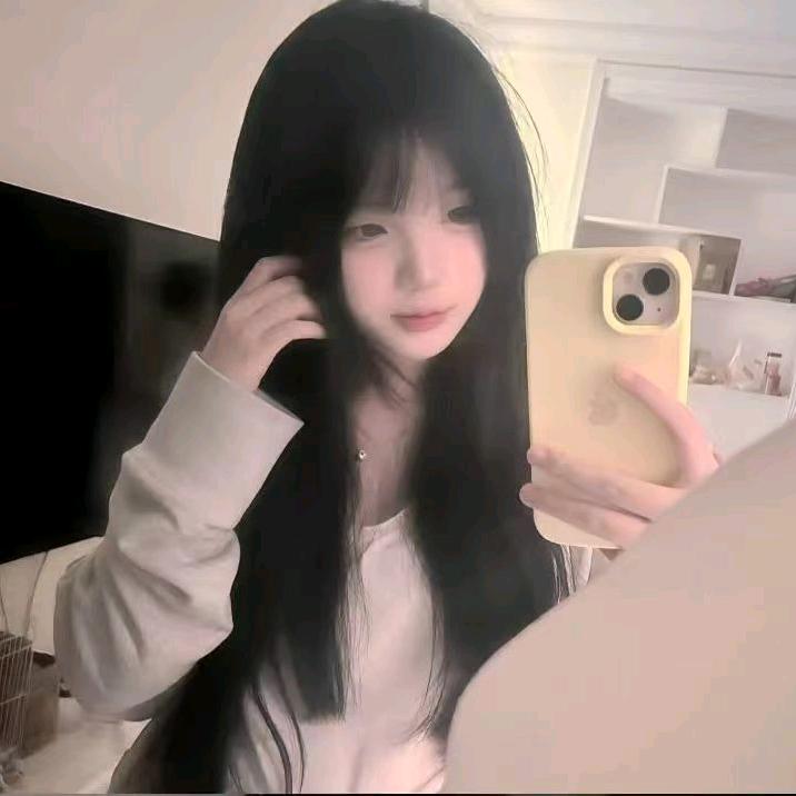 小西柚