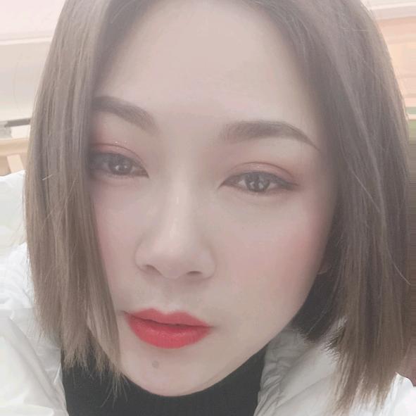 毕节周大生珠宝小赵