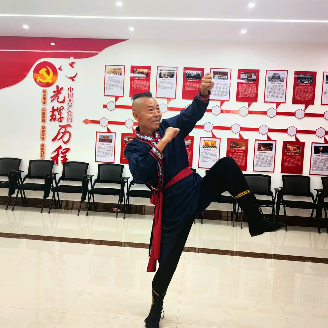 杨为民