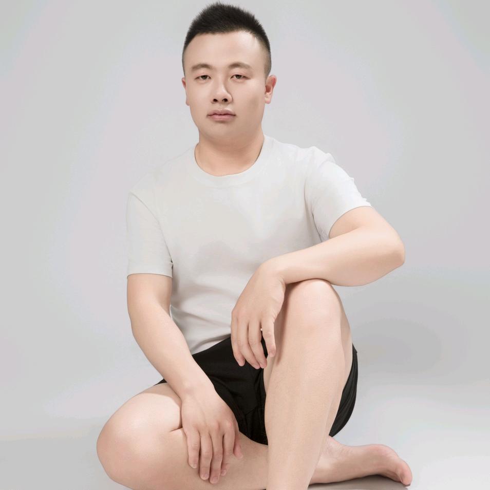 向尚瑜伽普拉提（刘老师）