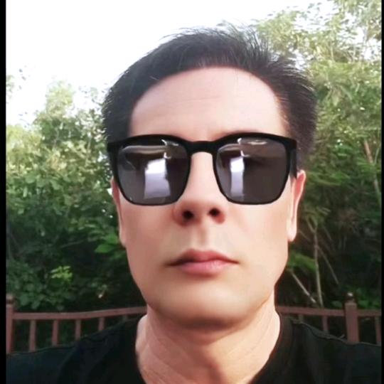 金蛇纳福