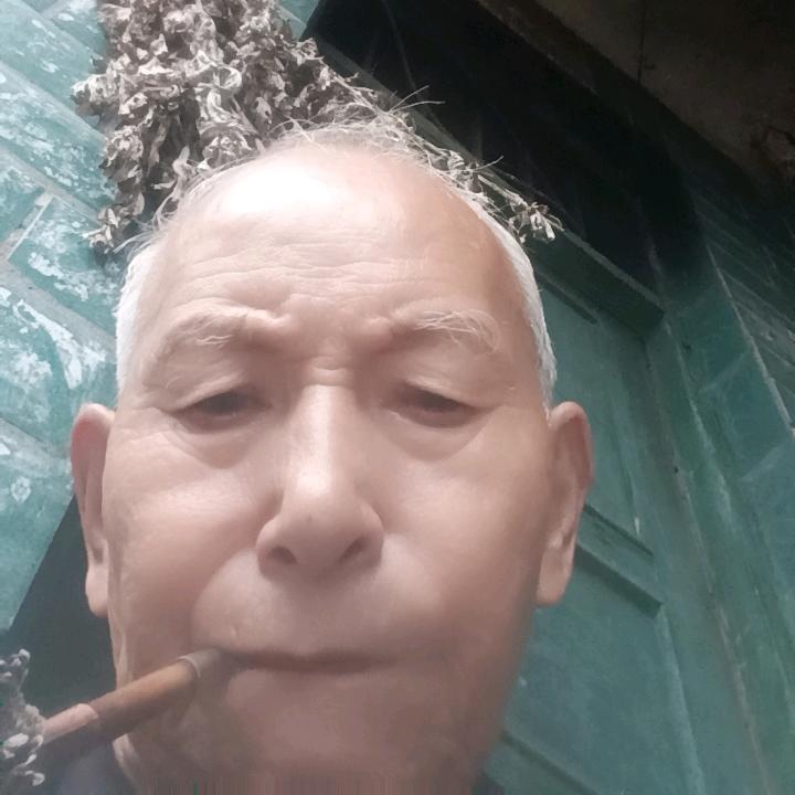 壬明泼