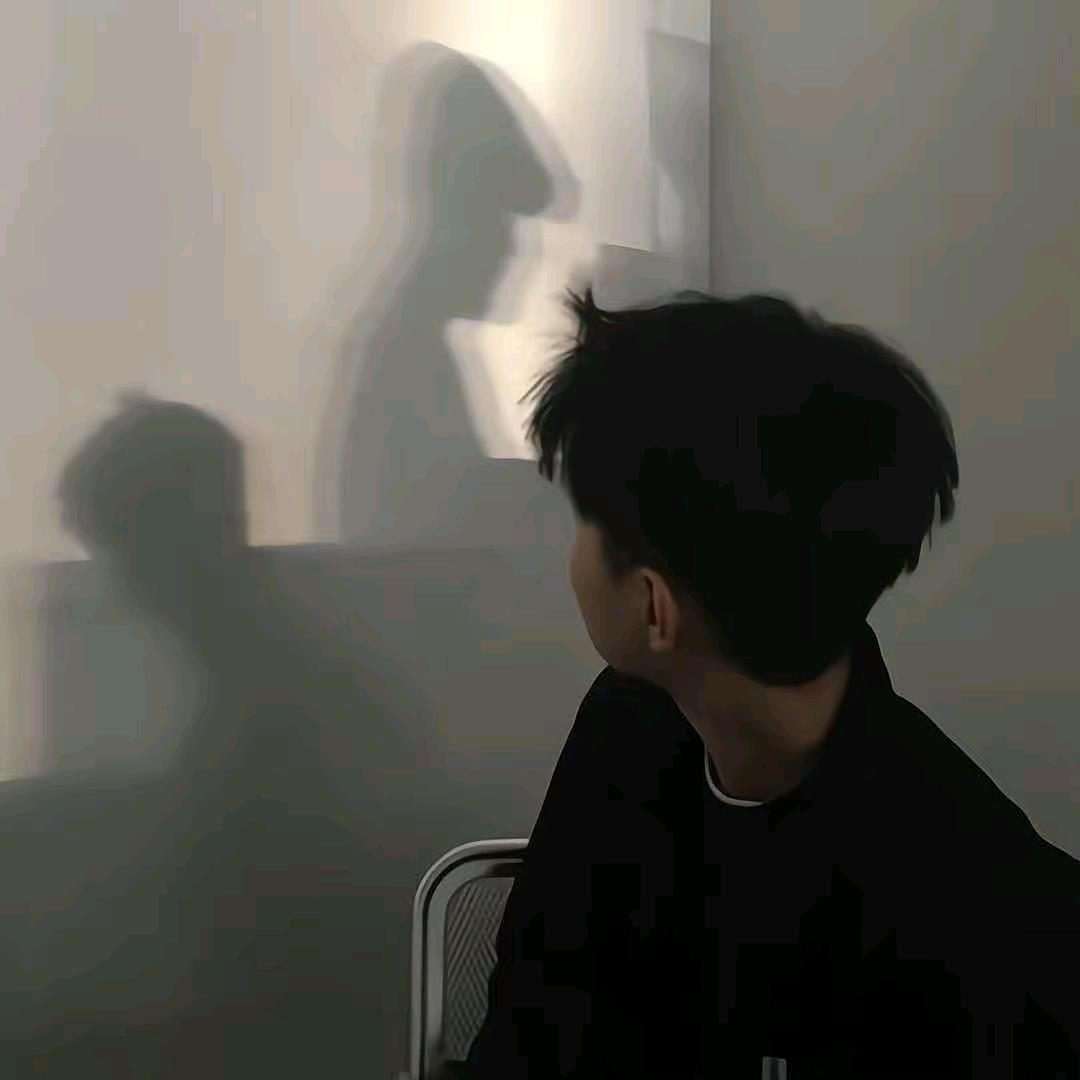 摸摸鱼🐟