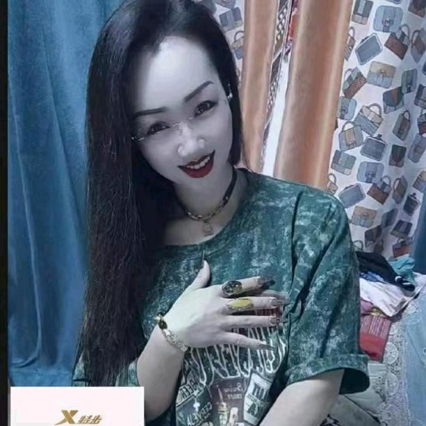 气质女人（主播是线下运动品牌的小姐姐）