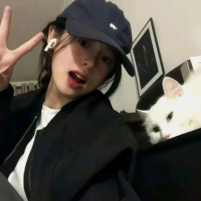 秋烽杉宝百货店