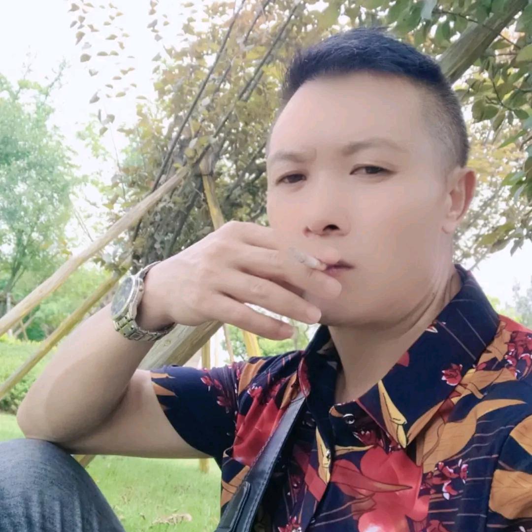 布衣王哥