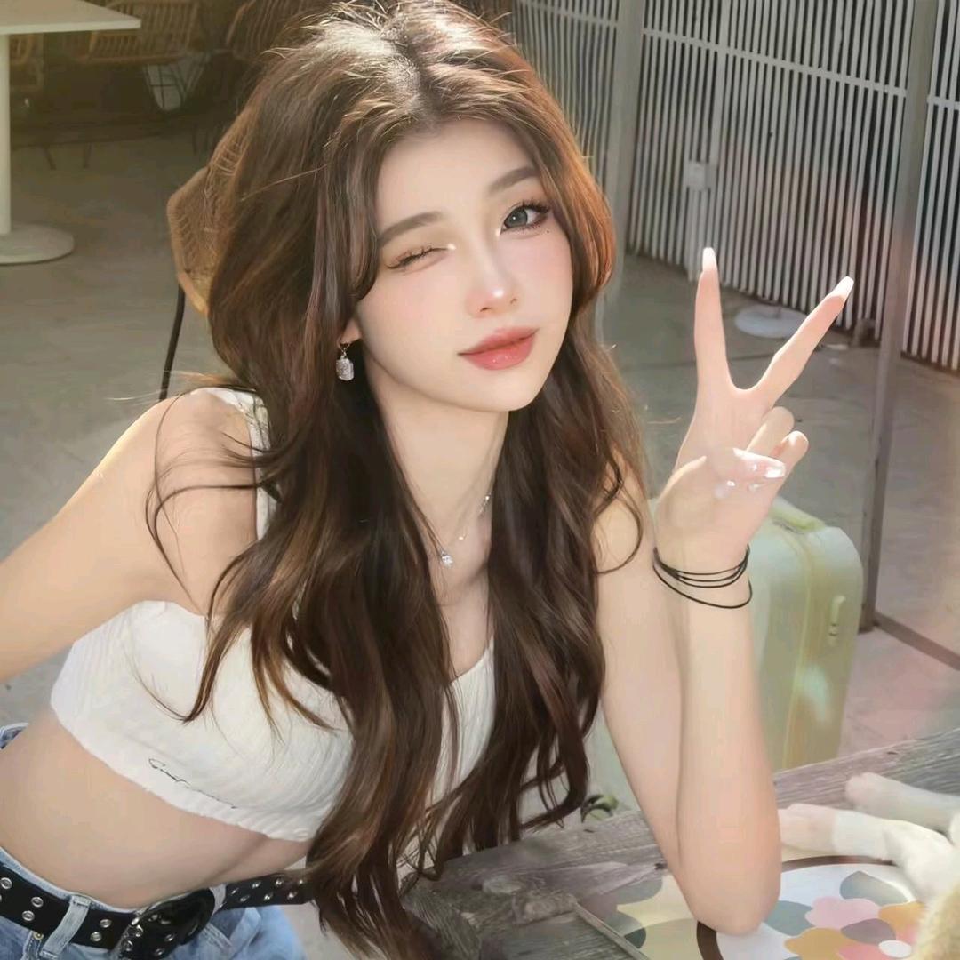 螺蛳粉小姐