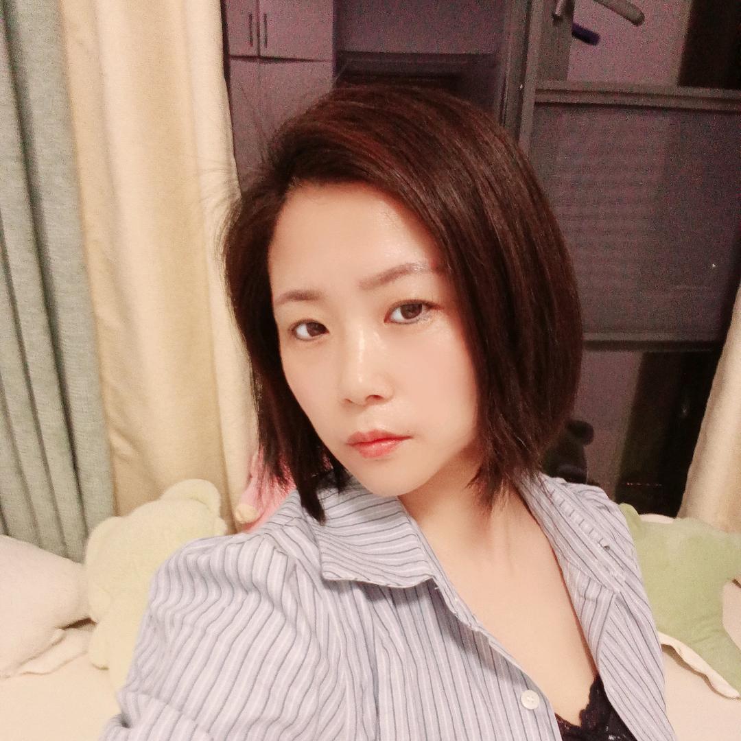 颜儿💋（加油呀）