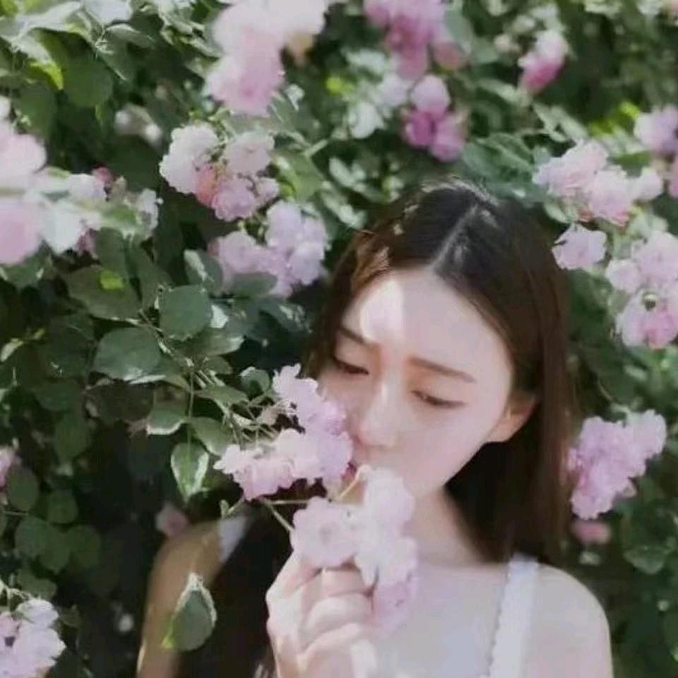 幸福靠自己(有赞必回，）