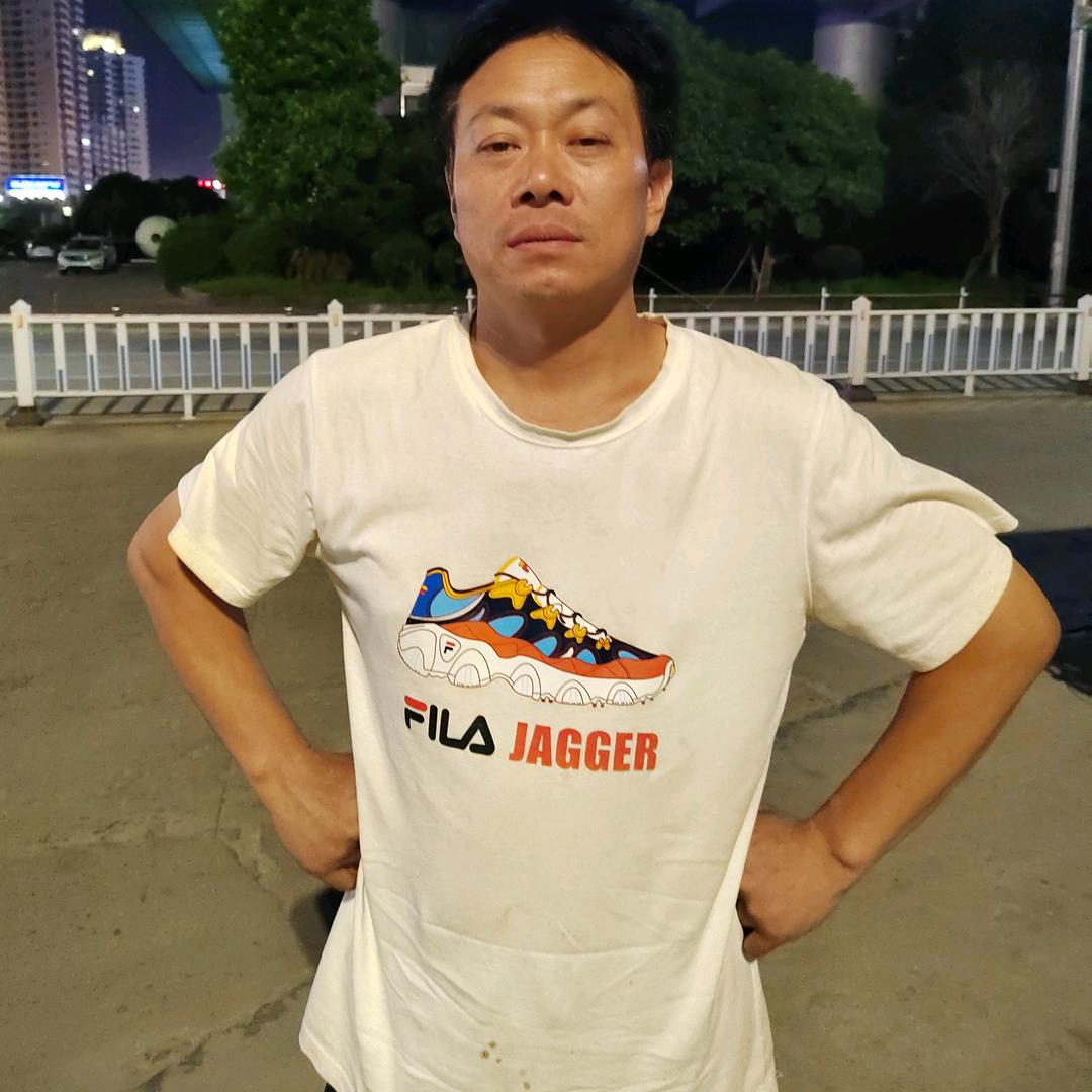 前哥：晚上21：30