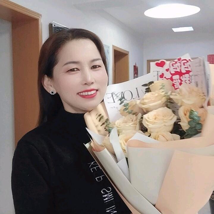 微笑向暖🌻🌻