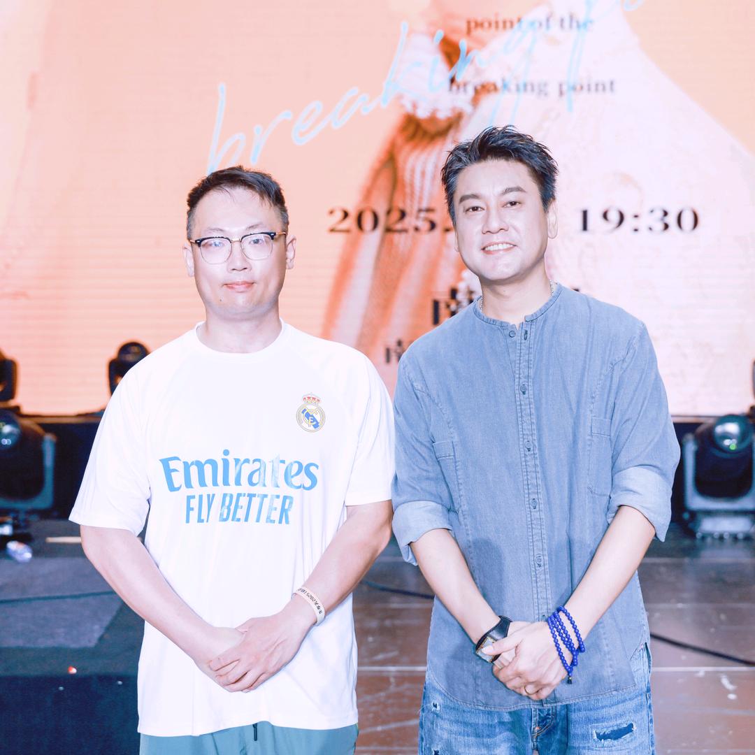 微笑的鱼尾纹
