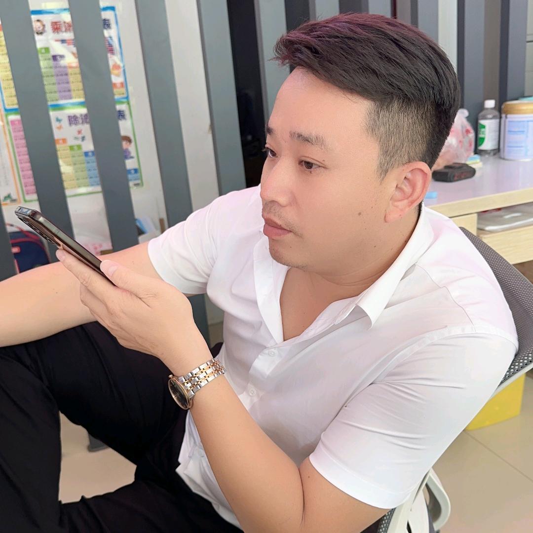 都昌腾秀广告陈哥