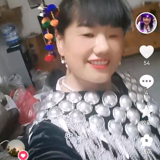 爱玩抖音小妹