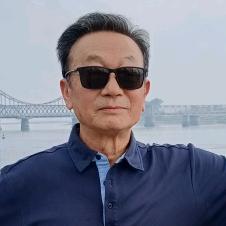 爱吃大红袍奶茶的四哥头像