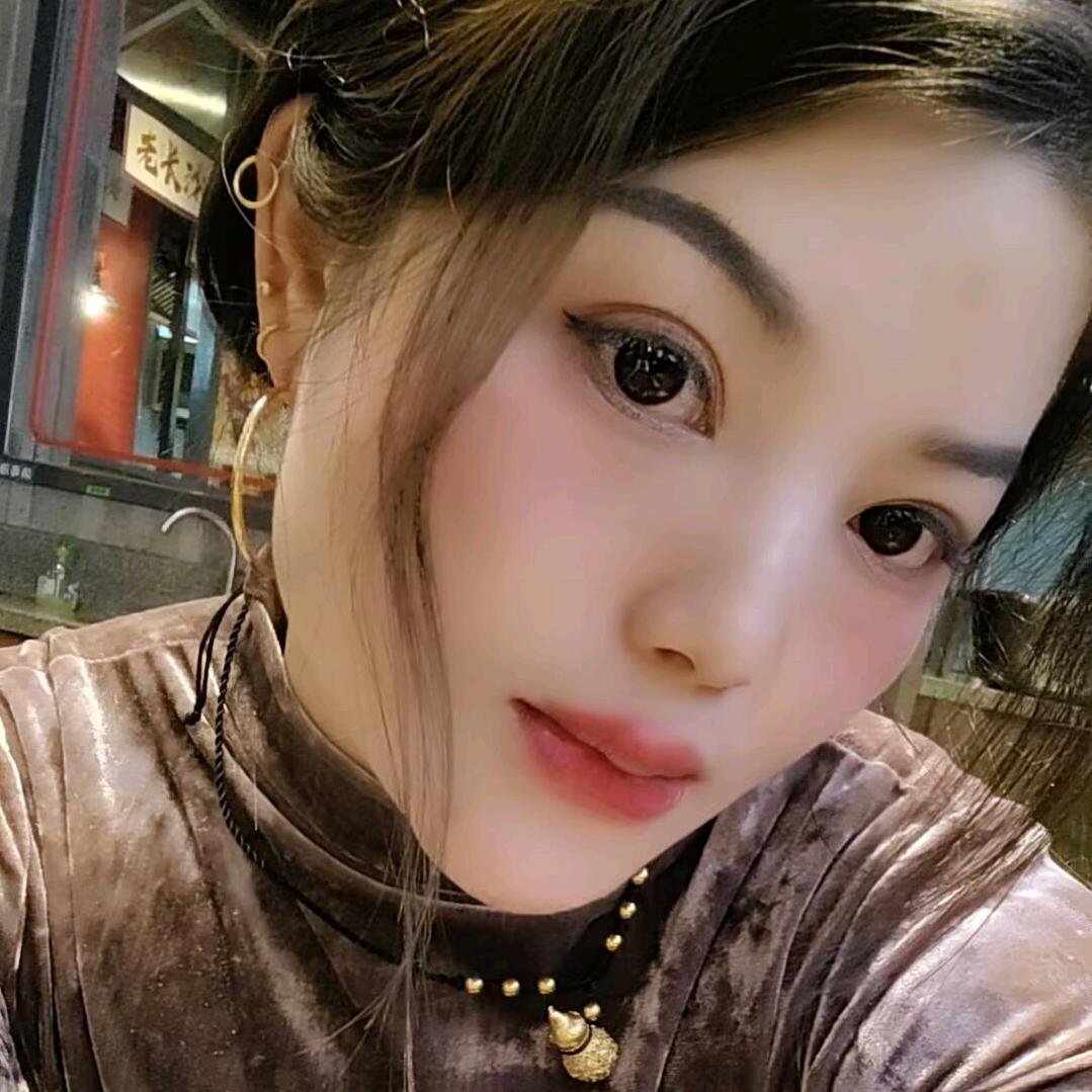 捌月🐍
