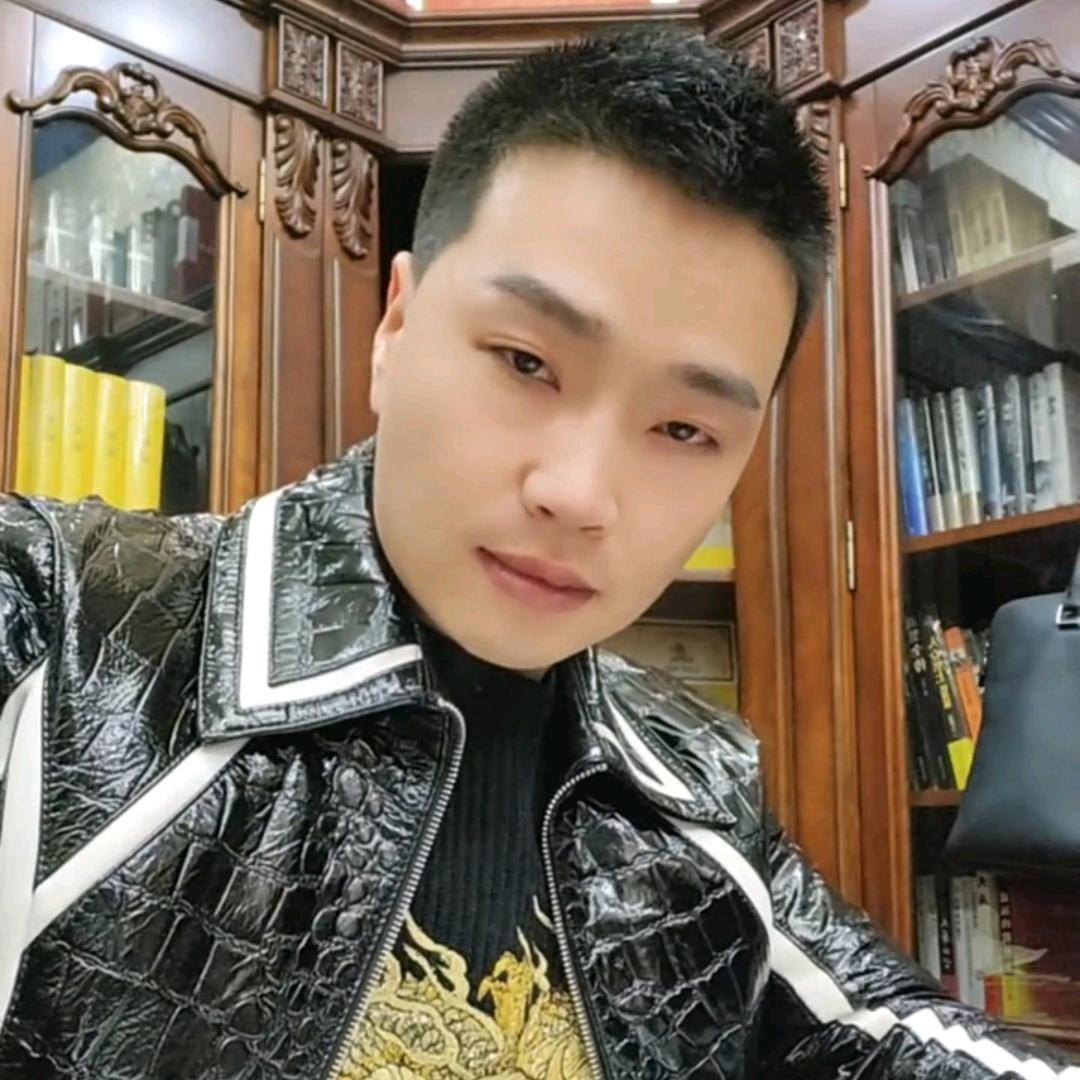 🔥潜🐲龙🔥