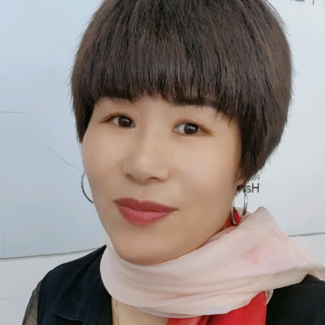华为手机邢姐