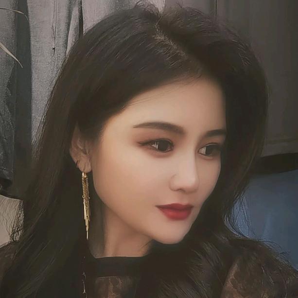 琳琳（江阴周庄韩尚族女装）