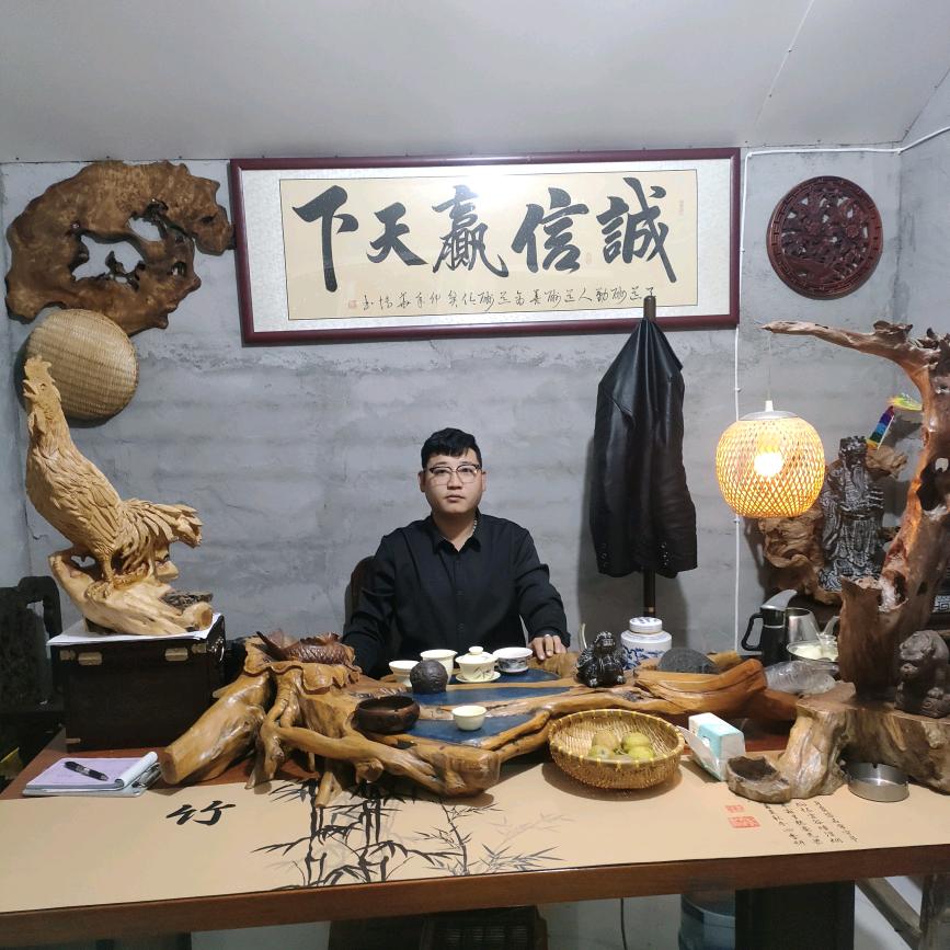 营地柴火鸡