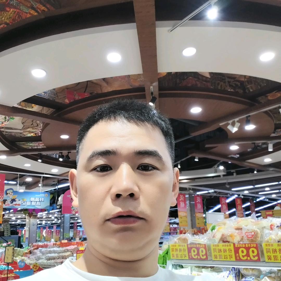 乐乐。