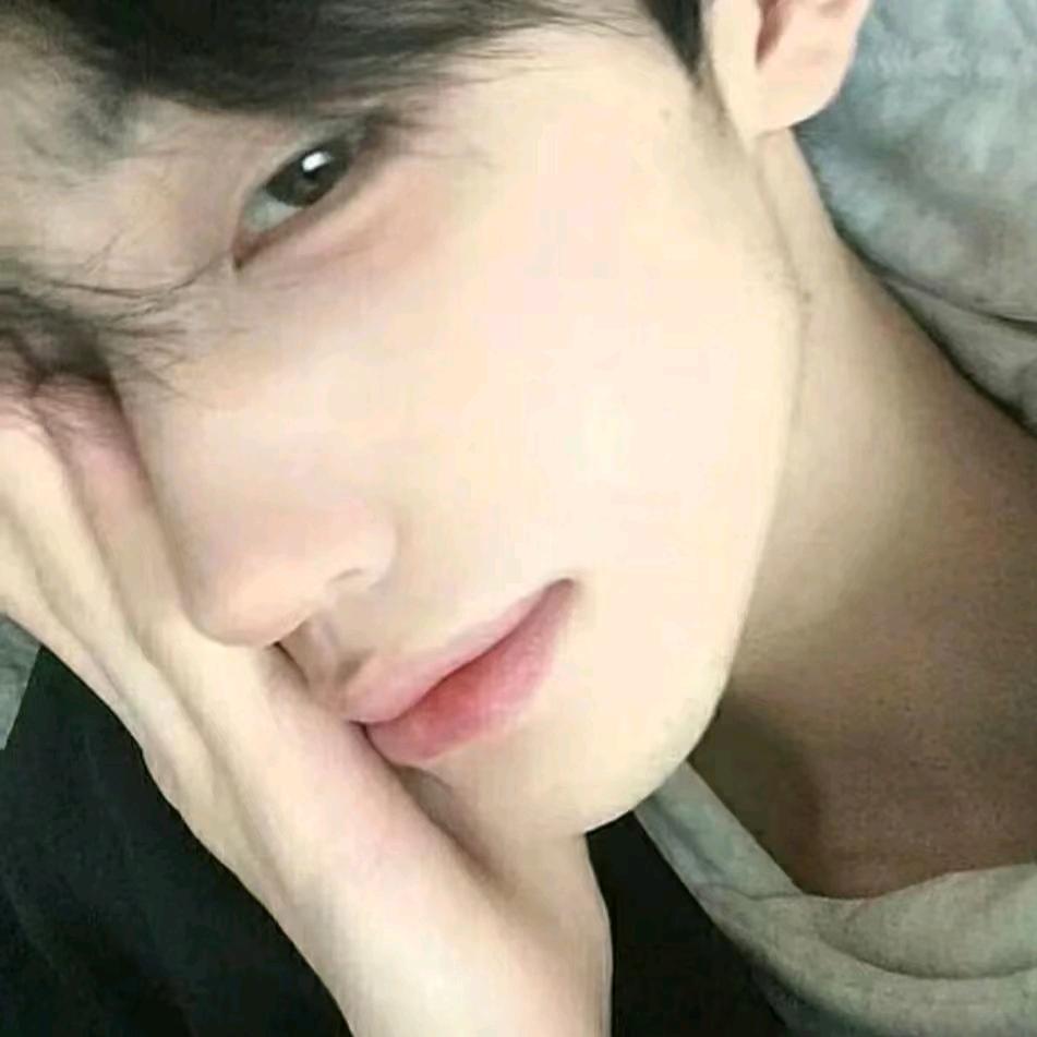 鬼星（喜欢面麻版，截拳李大手子）