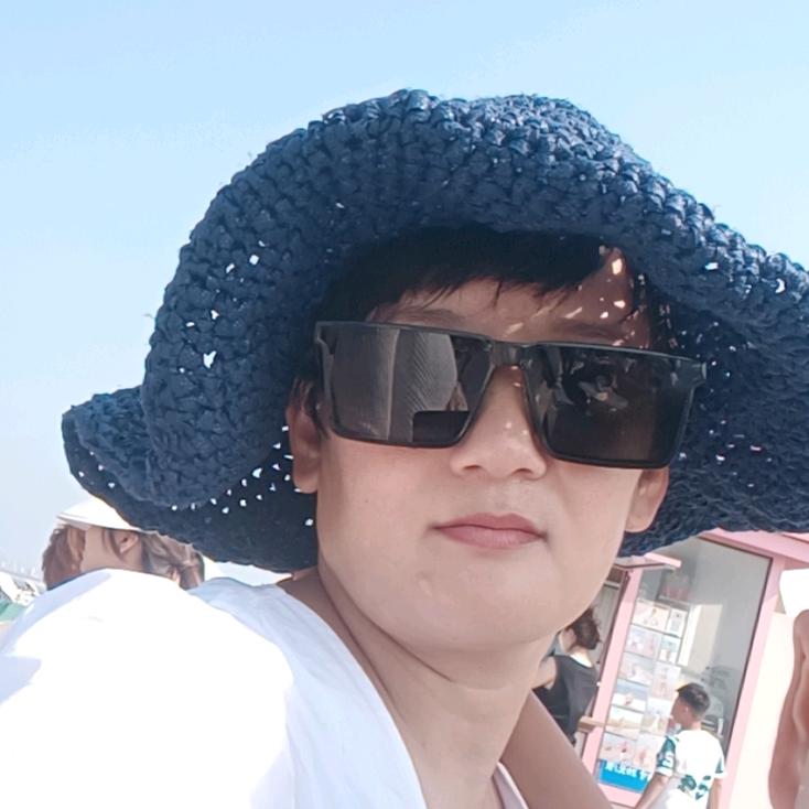 田雨萱收长头发