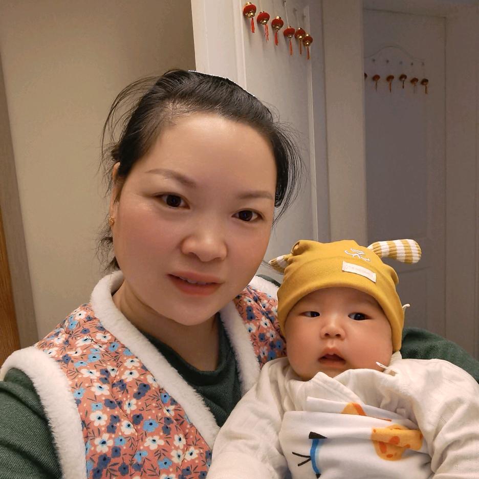 成都月嫂，肖姐