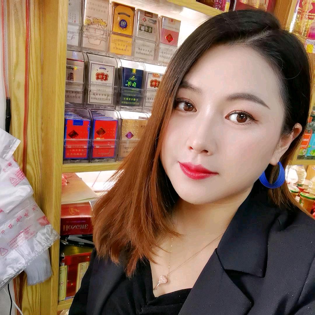 佩佩😊᭄