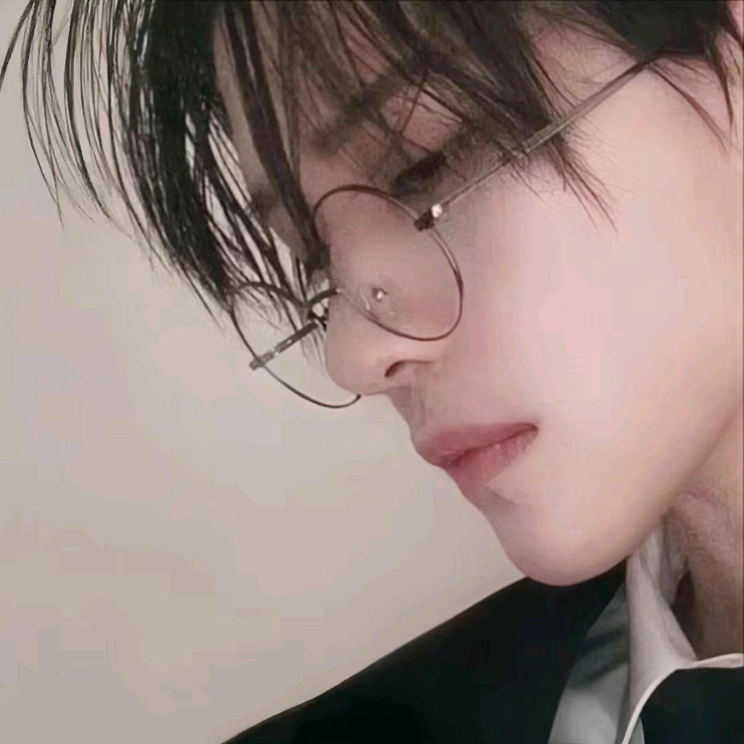 ღº殇影👄