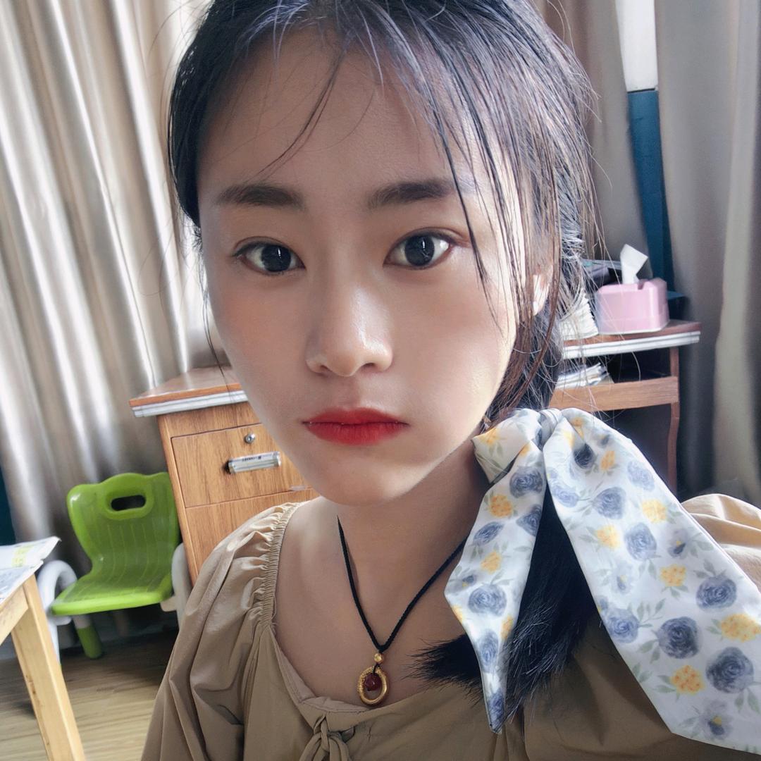 小姚哇哇塞.