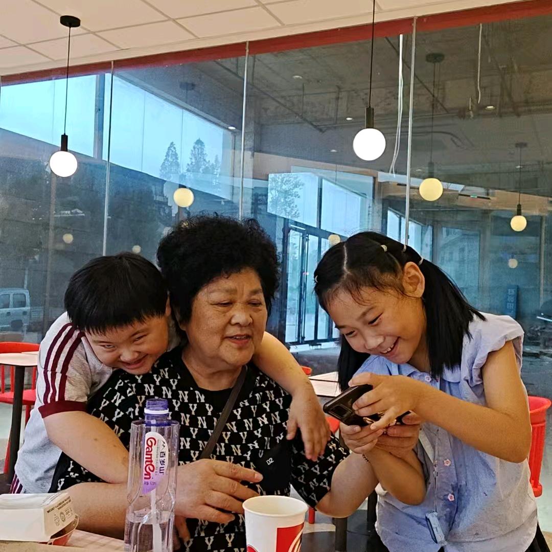 陈连华