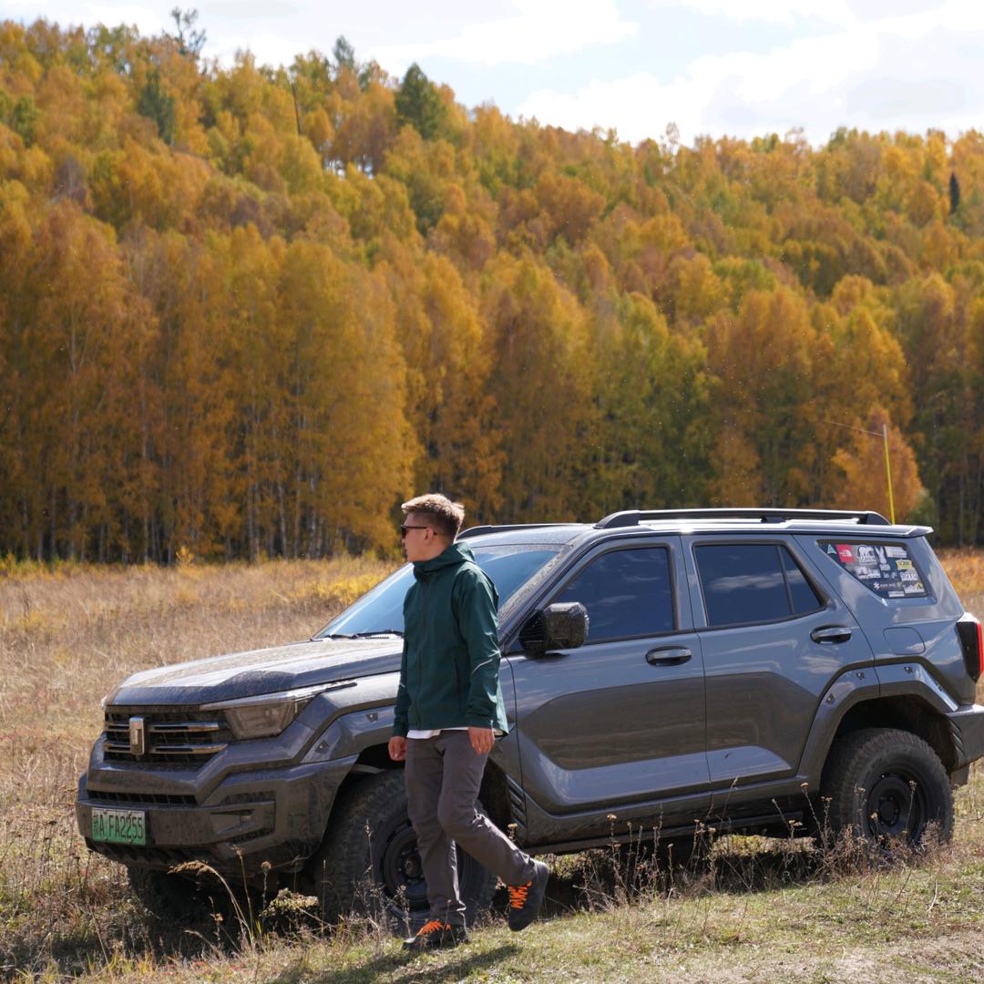 小胡在这｜新疆纯玩领队