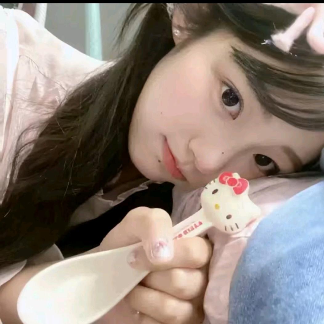 不太轻松熊