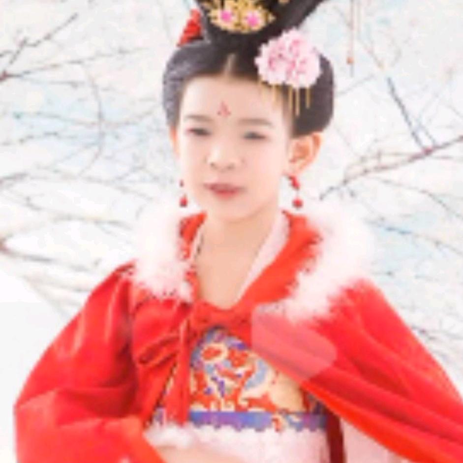 微笑女王💃