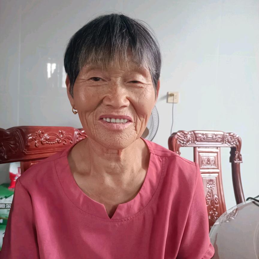 1Iv头像