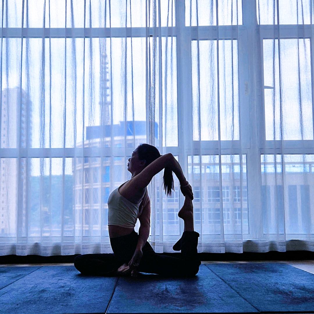 小糊涂〖yoga〗