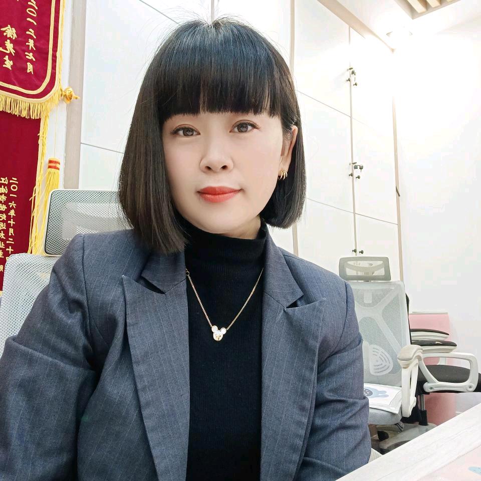 江油名雕装饰刘焱