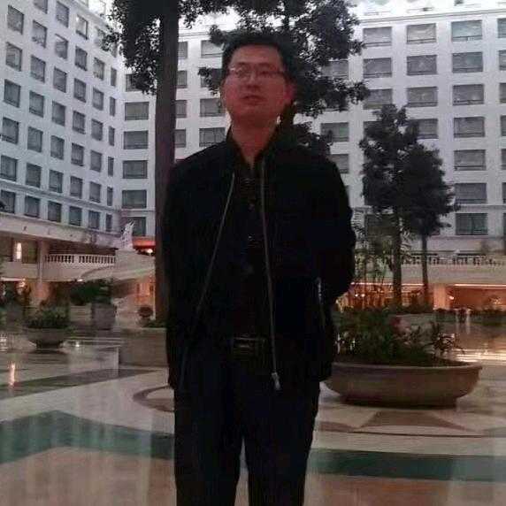 雕 艺 阁——犀牛望月镜