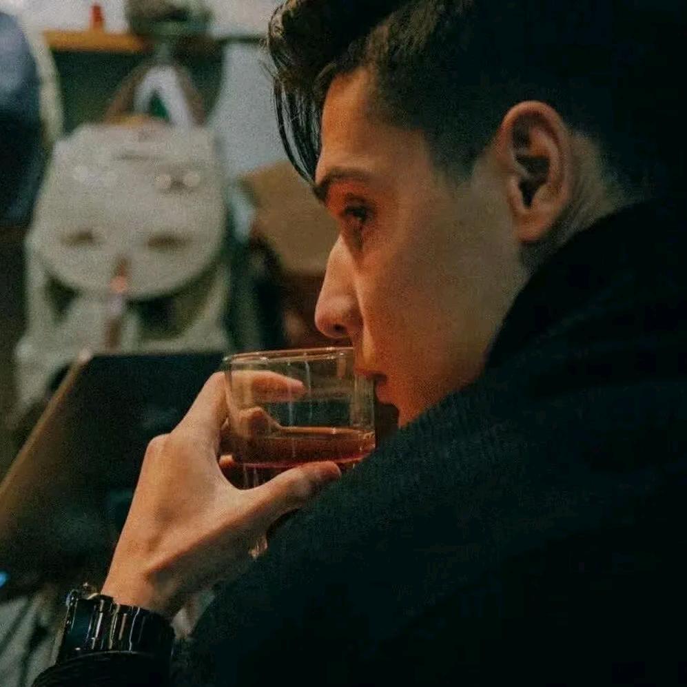 🖤🔒🌘