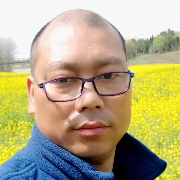 黄寨大陈楼陈海燕专业做外墙真石漆