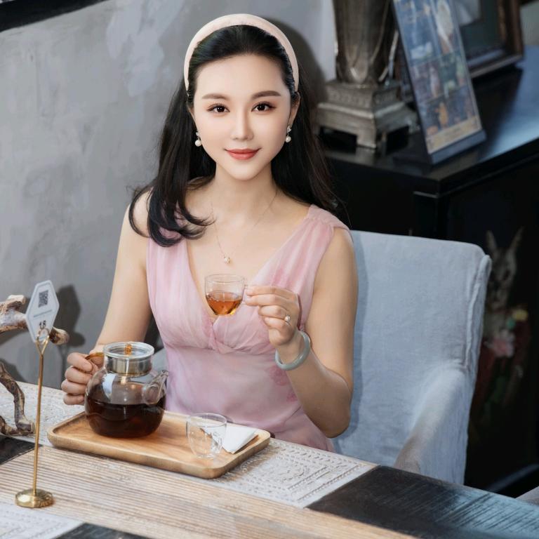 梓宁