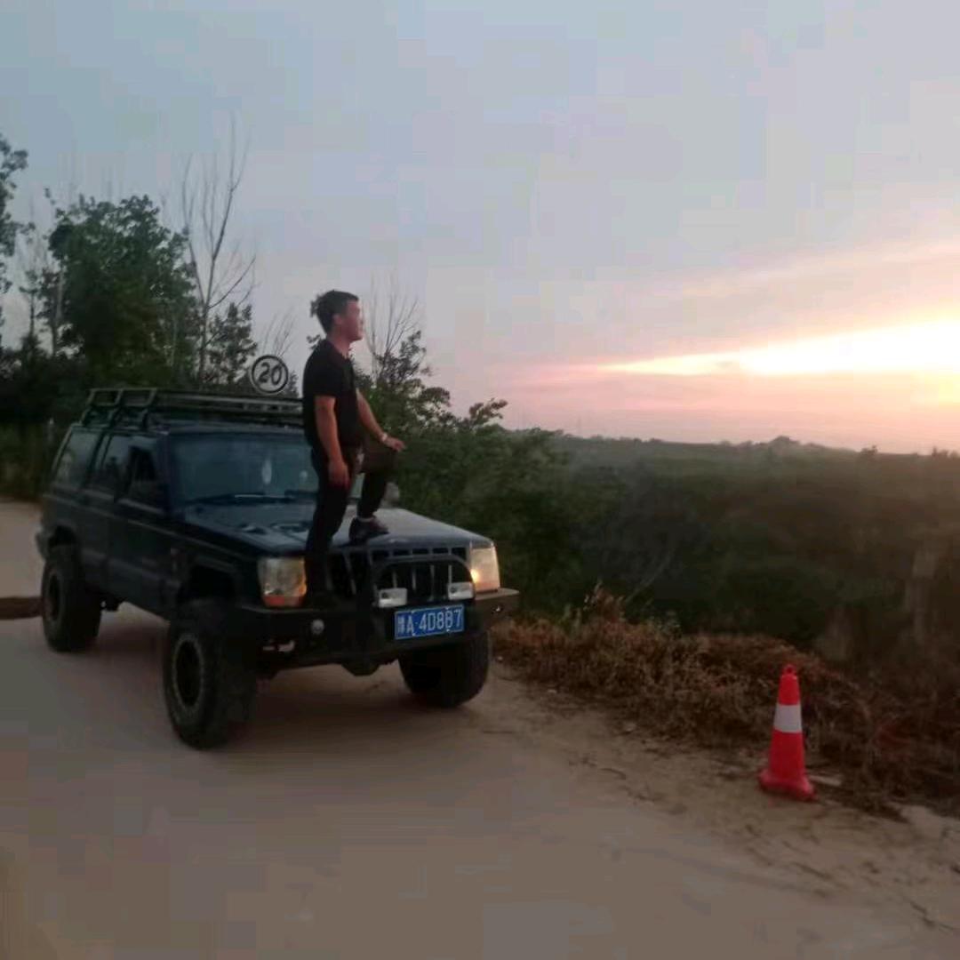 专业挖机维修挖机租赁承接各种拆除工程