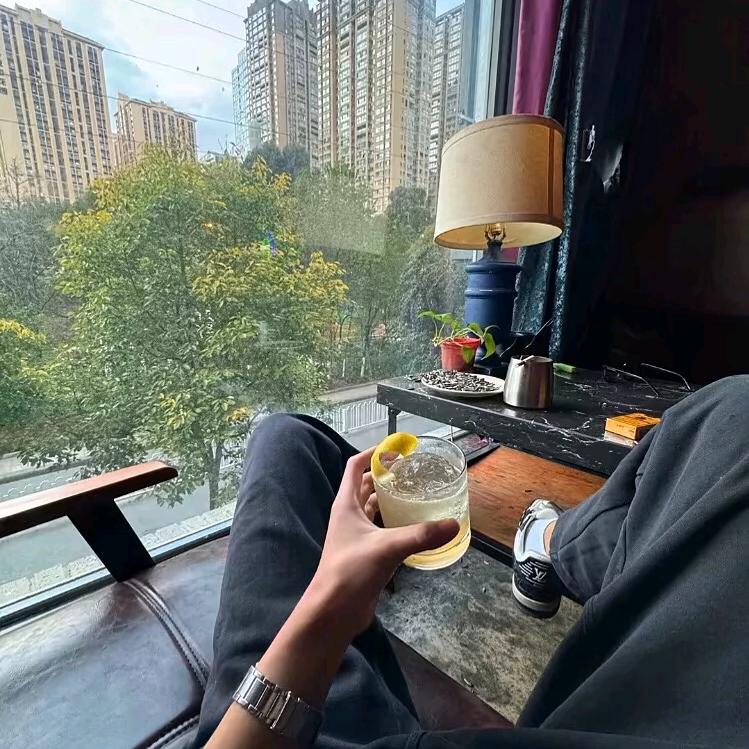 ঞৣঁপ᭄᪲重启人生路꫞