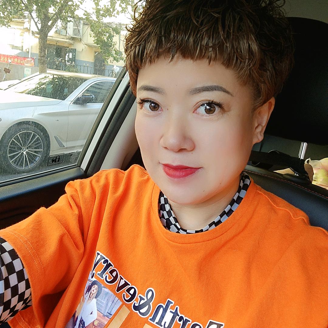 傲娇小狮子