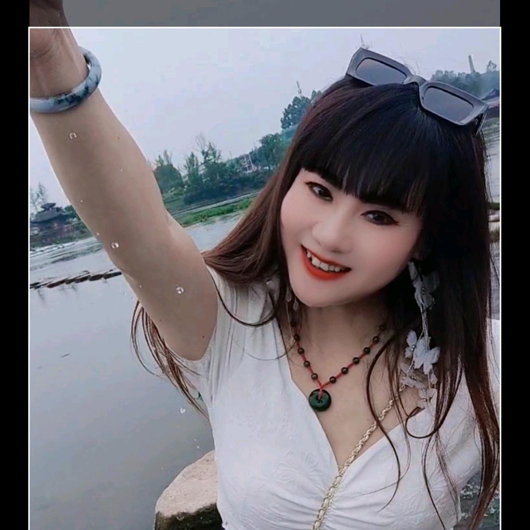 侧颜女神