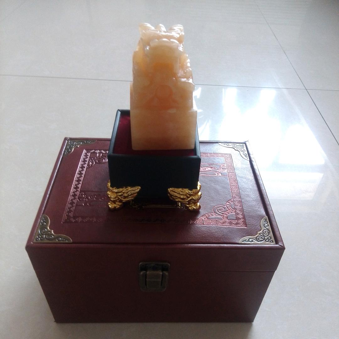 海边漫步。