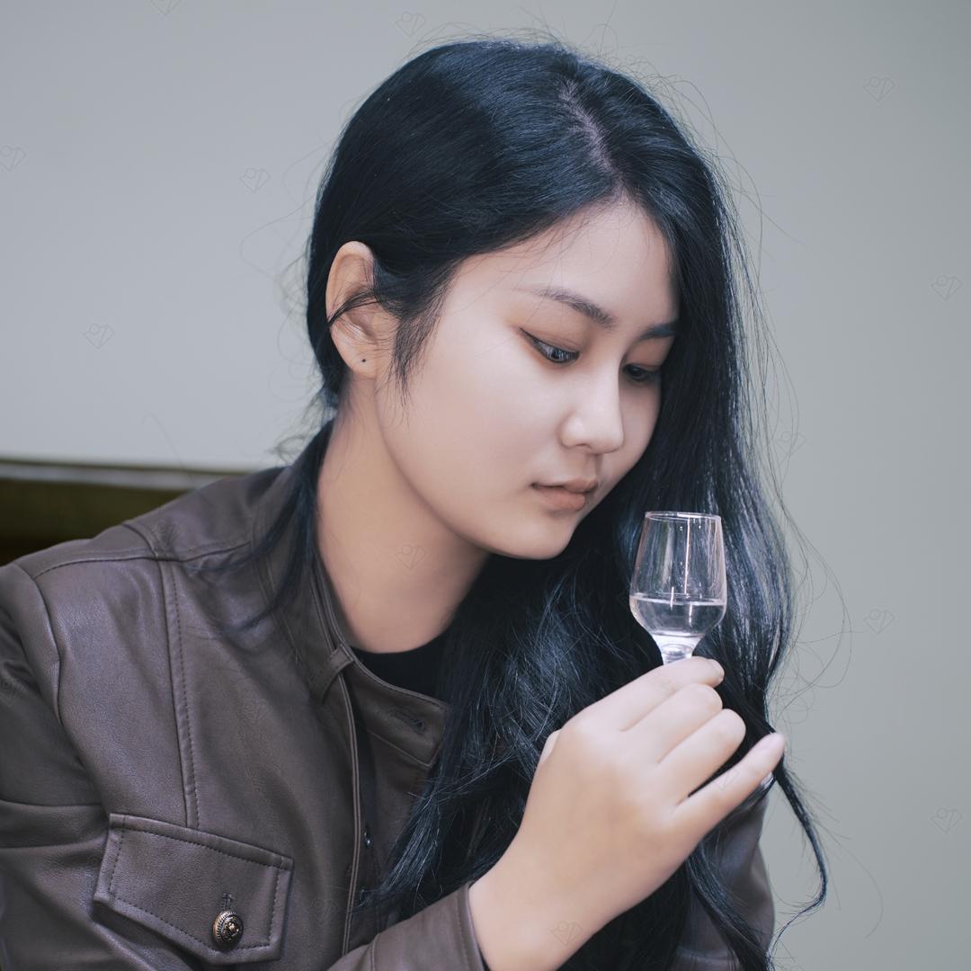 元汉基酒～小鱼