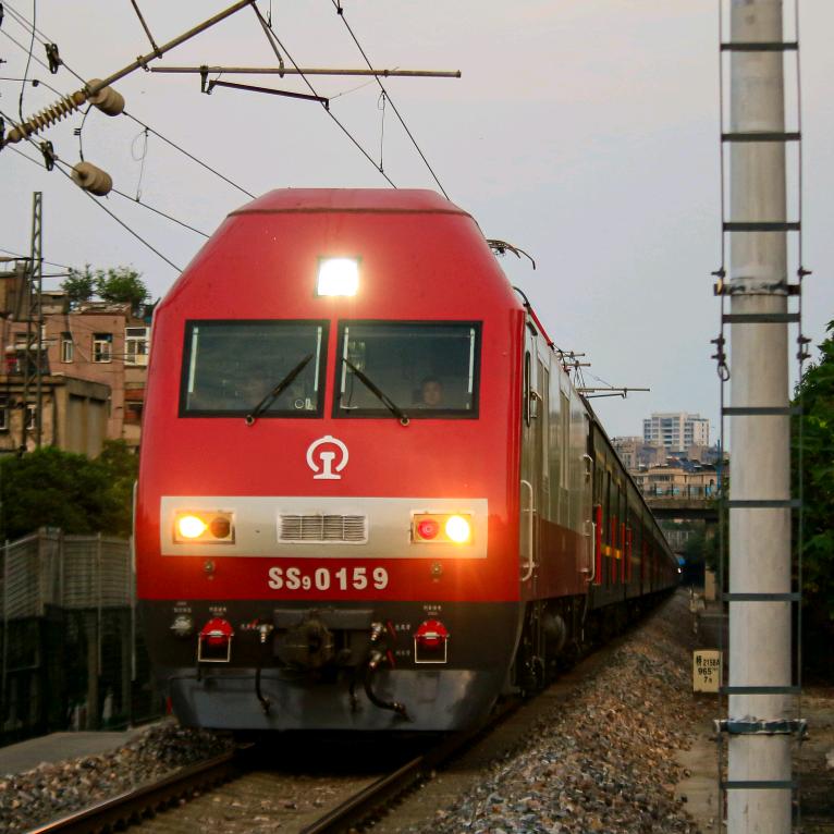 上局沪段SS9 0159📷