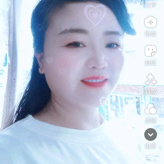 我是你的开心果…